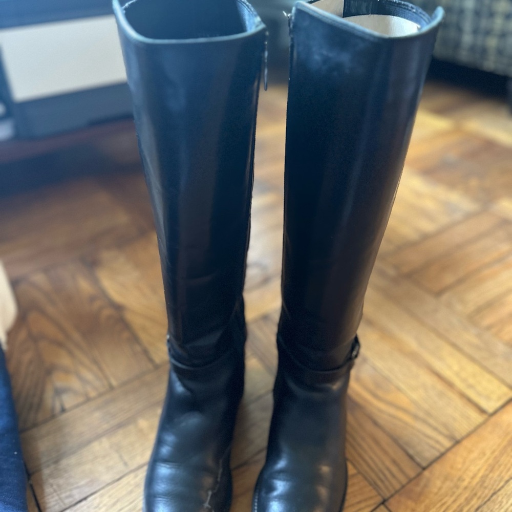 Women's Black Knee-High Boots